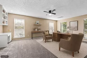 615 Country Green Ln, Arlington, TX 76011 - Photo 12
