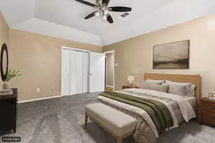 615 Country Green Ln, Arlington, TX 76011 - Photo 16
