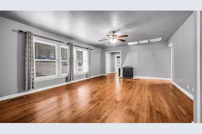 1528 W Day Street, Denison, TX 75020 - Photo 10