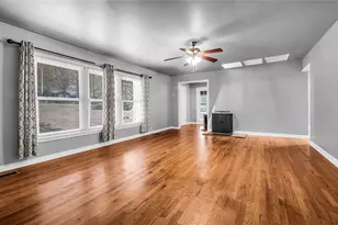 1528 W Day St, Denison, TX 75020 - Photo 10