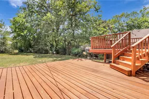 1528 W Day St, Denison, TX 75020 - Photo 8