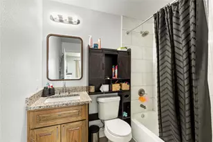 105 Lamar St, Hillsboro, TX 76645 - Photo 16