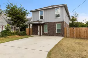 105 Lamar St, Hillsboro, TX 76645 - Photo 2