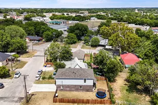 105 Lamar St, Hillsboro, TX 76645 - Photo 24