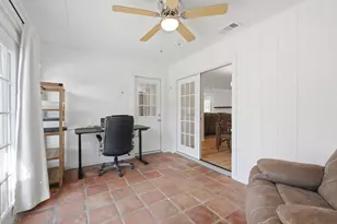 409 W Jefferson St, Wylie, TX 75098 - Photo 8