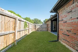 409 W Jefferson St, Wylie, TX 75098 - Photo 26