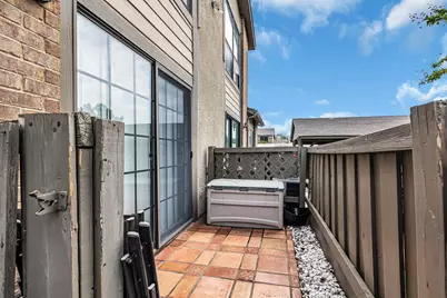 332 W Harwood Road #B, Hurst, TX 76054 - Photo 26