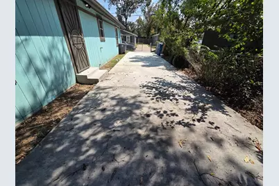 [Address not provided], Dallas, TX 75215 - Photo 2