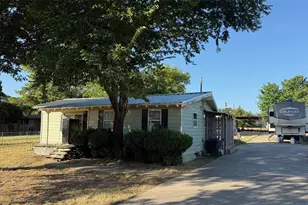 3010 W Hwy 114, Paradise, TX 76073 - Photo 1