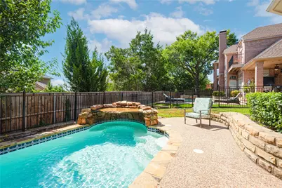 909 Hills Creek Drive, McKinney, TX 75072 - Photo 30