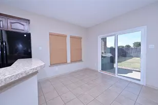 5300 Britton Ridge Ln, Fort Worth, TX 76179 - Photo 10