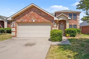 2417 Horseback Tr, Fort Worth, TX 76177 - Photo 2