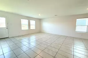 128 Honeysuckle St, Princeton, TX 75407 - Photo 12