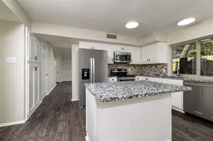 3615 Ravenhill Ln, Arlington, TX 76016 - Photo 18