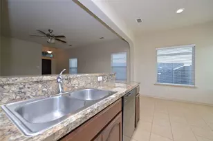 5933 Comanche Peak Dr, Fort Worth, TX 76179 - Photo 4