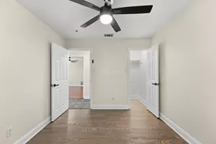 1064 The Meadows Pkwy, DeSoto, TX 75115 - Photo 32