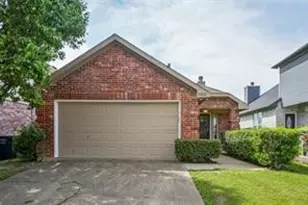 2215 Hunters Run Dr, Dallas, TX 75232 - Photo 2