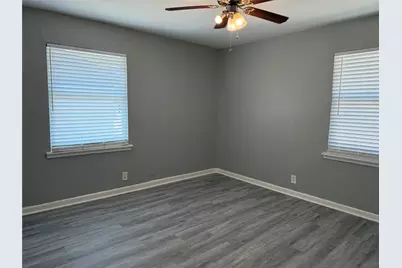 2507 Normont Circle, Fort Worth, TX 76103 - Photo 8