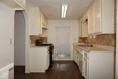 6948 Brandywine Street, Watauga, TX 76148 - Photo 4