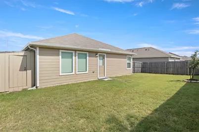 11807 Marcellus Way, Justin, TX 76247 - Photo 28