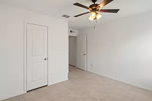11807 Marcellus Wy, Justin, TX 76247 - Photo 18