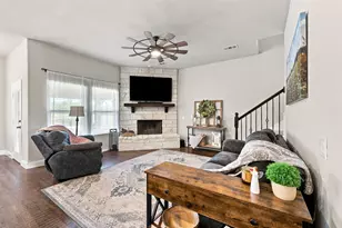 1056 Hickory Ln, Howe, TX 75459 - Photo 6