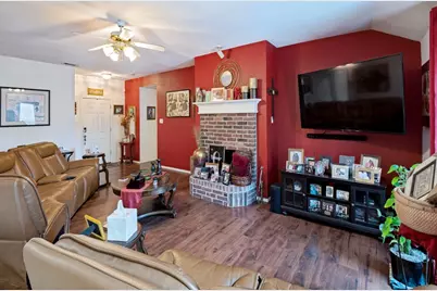 1413 Mockingbird Lane, DeSoto, TX 75115 - Photo 4