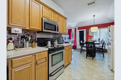 1413 Mockingbird Lane, DeSoto, TX 75115 - Photo 6