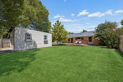 9077 Longmont Drive, Dallas, TX 75238 - Photo 26