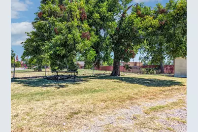 408 W Moore Avenue, Terrell, TX 75160 - Photo 14