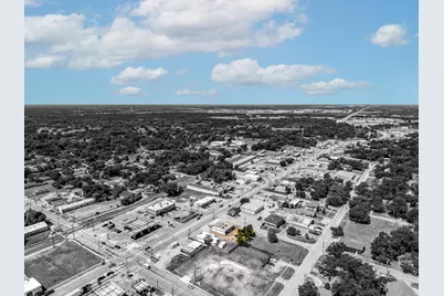 408 W Moore Avenue, Terrell, TX 75160 - Photo 18