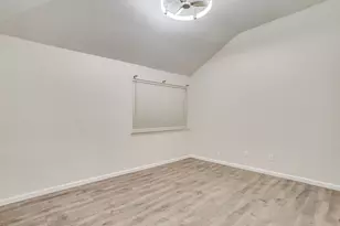 6411 Brooklawn Dr, Arlington, TX 76018 - Photo 20