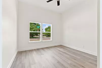 214 D Street, Whitesboro, TX 76273 - Photo 22