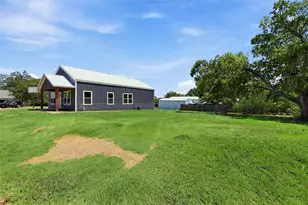214 D St, Whitesboro, TX 76273 - Photo 28