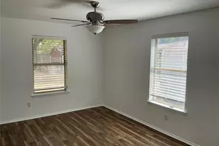 136 Jill Ann Dr, Burleson, TX 76028 - Photo 28