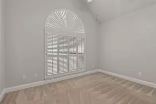 4508 Lake Ridge Dr, The Colony, TX 75056 - Photo 16