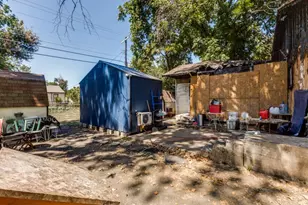 3143 Hedgerow Dr, Dallas, TX 75235 - Photo 6