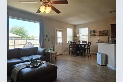 1017 Meadow Green Court, Princeton, TX 75407 - Photo 16