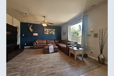 1017 Meadow Green Court, Princeton, TX 75407 - Photo 12