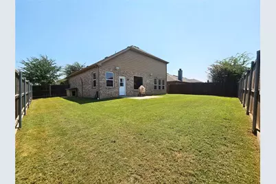 1017 Meadow Green Court, Princeton, TX 75407 - Photo 8