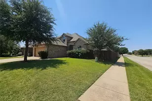 1017 Meadow Green Ct, Princeton, TX 75407 - Photo 4
