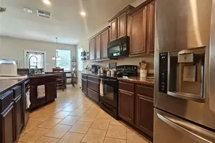 1017 Meadow Green Ct, Princeton, TX 75407 - Photo 14