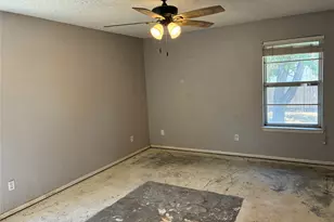 3406 NE 11th St, Mineral Wells, TX 76067 - Photo 22