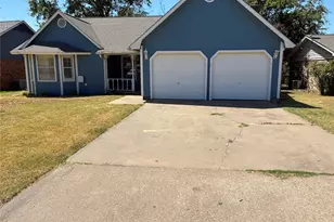 3406 NE 11th St, Mineral Wells, TX 76067 - Photo 1