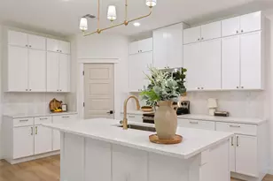 2905 Mildred St, Waco, TX 76706 - Photo 12