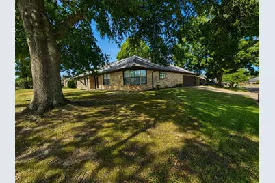200 Lakewood Drive, Longview, TX 75604 - Photo 22