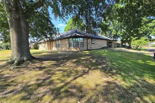 200 Lakewood Dr, Longview, TX 75604 - Photo 22
