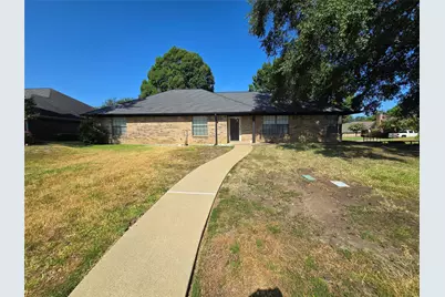 200 Lakewood Drive, Longview, TX 75604 - Photo 1