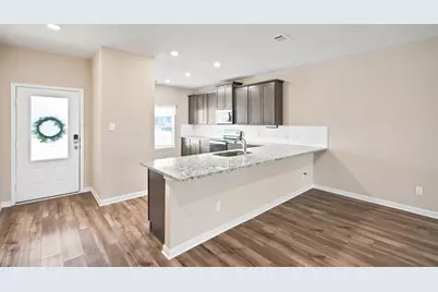 364 Ridgeland Oaks Drive, Fort Worth, TX 76120 - Photo 6