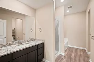 364 Ridgeland Oaks Dr, Fort Worth, TX 76120 - Photo 18